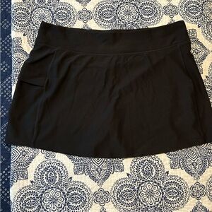 Black athletic skirt XXL